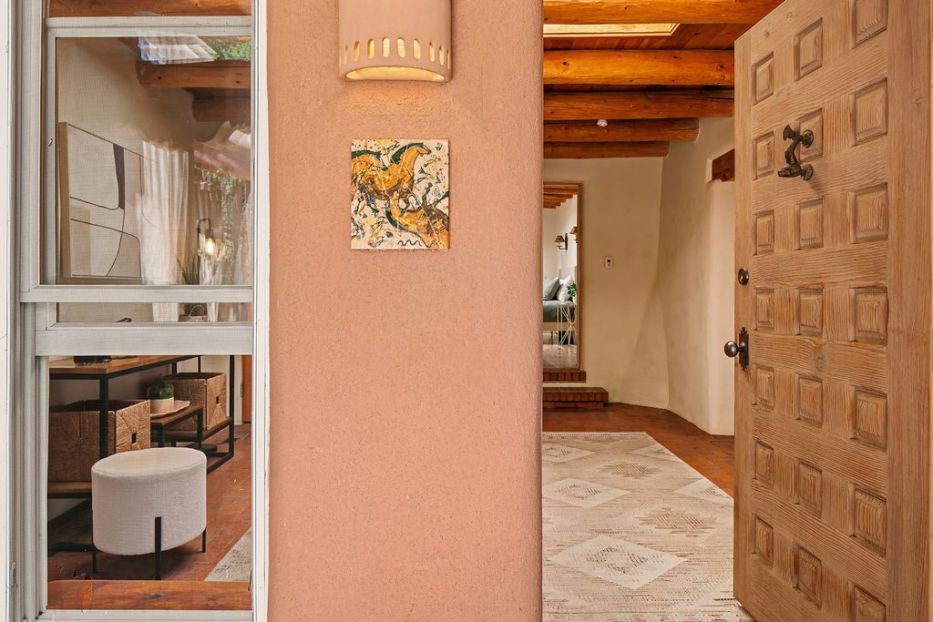 187 Tesuque Village Road, Santa Fe, NM 87506