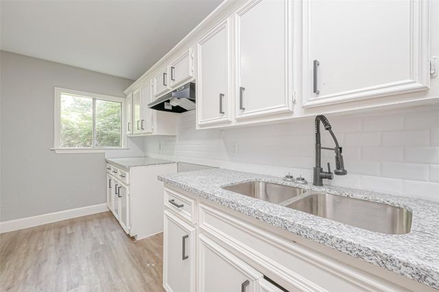 6715 Victoria Street, Houston, TX 77020