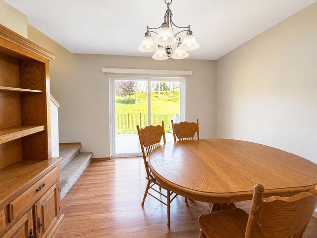 809-811 Vista Ridge Drive, Mount Horeb, WI 53572