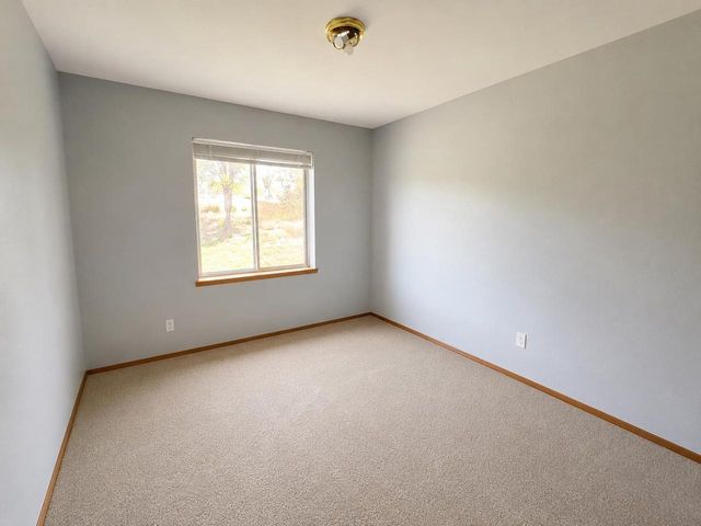 809-811 Vista Ridge Drive, Mount Horeb, WI 53572