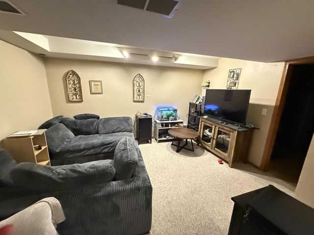 809-811 Vista Ridge Drive, Mount Horeb, WI 53572