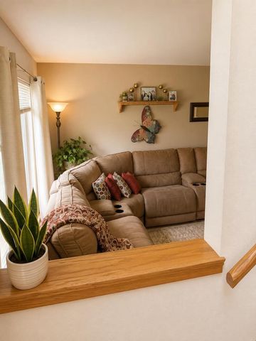 809-811 Vista Ridge Drive, Mount Horeb, WI 53572