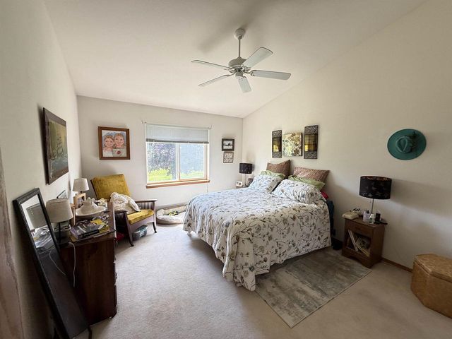 809-811 Vista Ridge Drive, Mount Horeb, WI 53572