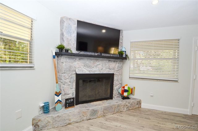 3559 S Michigan Boulevard, Homosassa, FL 34448