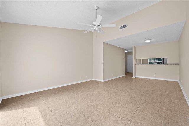 144 Deerfield Court, Jupiter, FL 33458