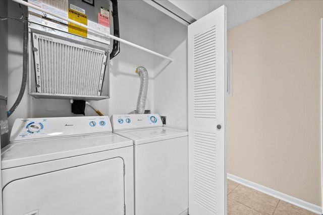 144 Deerfield Court, Jupiter, FL 33458