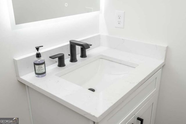 4056 Ashford Dunwoody Road NE, Brookhaven, GA 30319