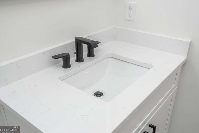 4056 Ashford Dunwoody Road NE, Brookhaven, GA 30319