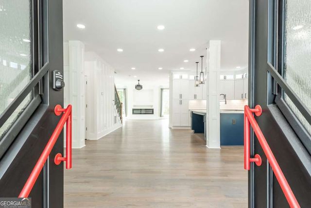 4056 Ashford Dunwoody Road NE, Brookhaven, GA 30319