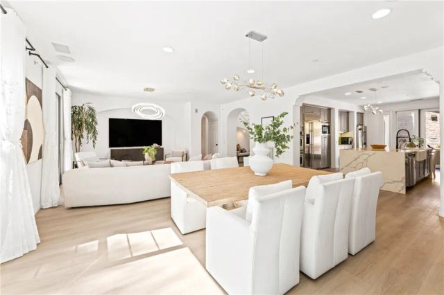 21 ROSE TRELLIS, Irvine, CA 92603
