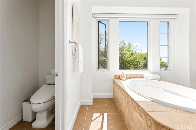 21 ROSE TRELLIS, Irvine, CA 92603