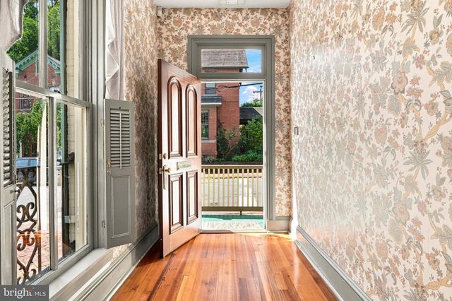 250 PRINCE GEORGE ST, Annapolis, MD 21401