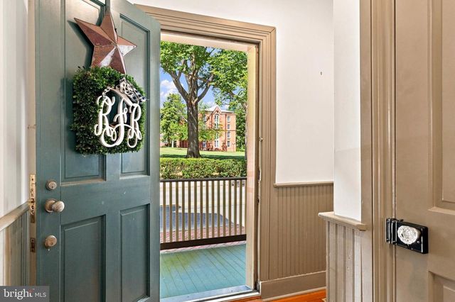250 PRINCE GEORGE ST, Annapolis, MD 21401