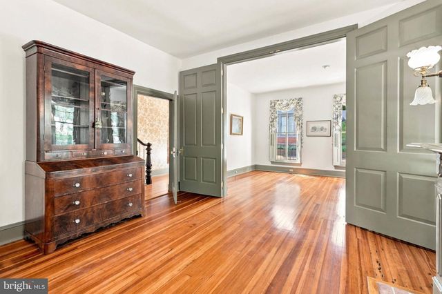 250 PRINCE GEORGE ST, Annapolis, MD 21401