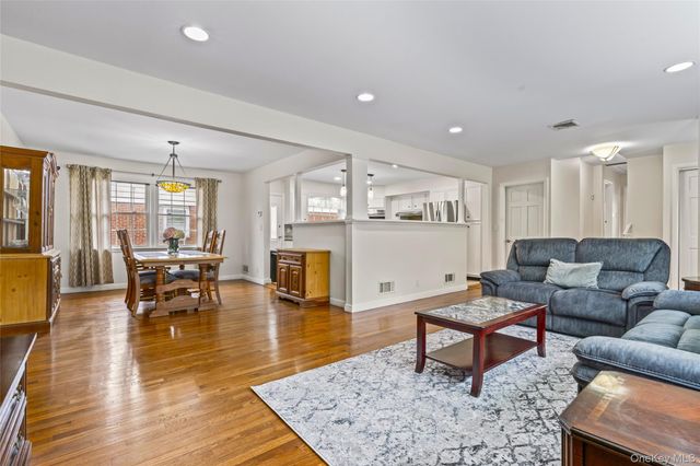148 Lefferts Road, Yonkers, NY 10705