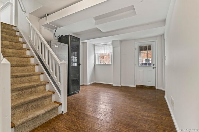 148 Lefferts Road, Yonkers, NY 10705