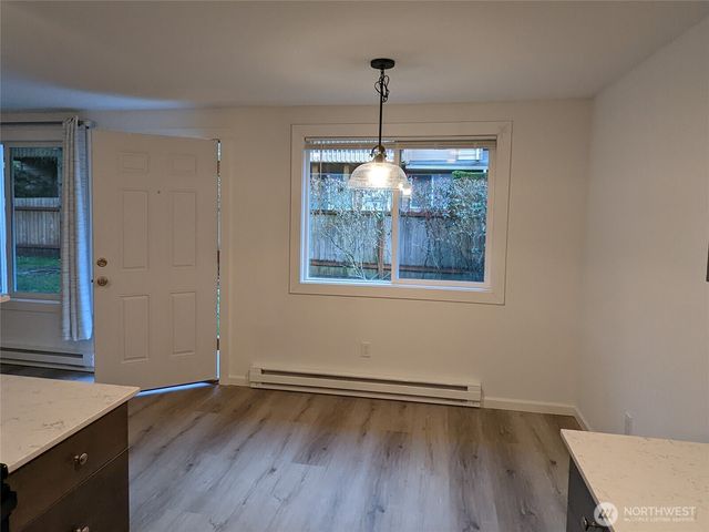 2224 NE 197th Place, Shoreline, WA 98155