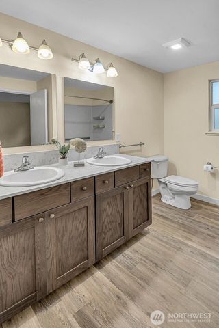 2224 NE 197th Place, Shoreline, WA 98155