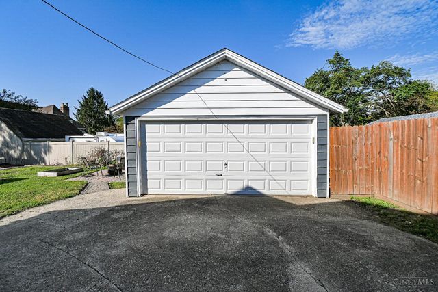 631 Eaton, Hamilton, OH 45013