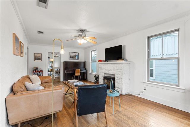 3007 E 18th ST, Austin, TX 78702