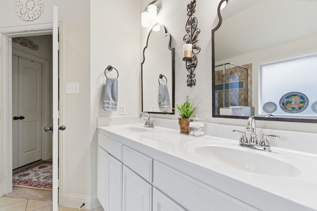 5228 Agave Way, Fort Worth, TX 76126