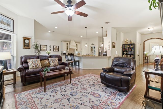 5228 Agave Way, Fort Worth, TX 76126