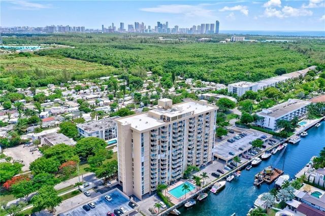 2350 NE 135th Street 1212, North Miami, FL 33181