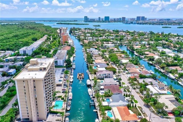 2350 NE 135th Street 1212, North Miami, FL 33181