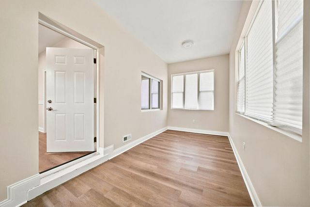 1584 Mckinley Street, Gary, IN 46404