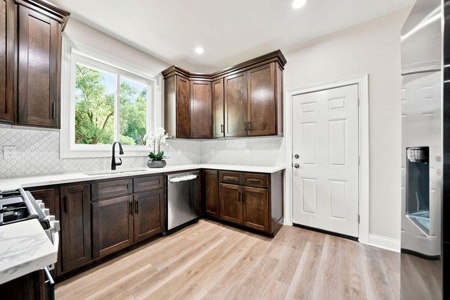 1584 Mckinley Street, Gary, IN 46404