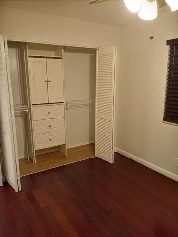 512 Gardens Drive 103, Pompano Beach, FL 33069