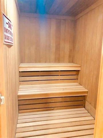 512 Gardens Drive 103, Pompano Beach, FL 33069