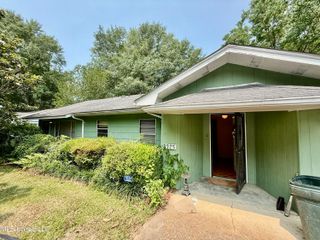 3925 Garland Avenue, Jackson, MS 39212