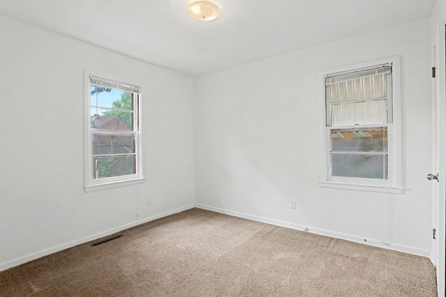 1526 E Donnell, Wichita, KS 67216