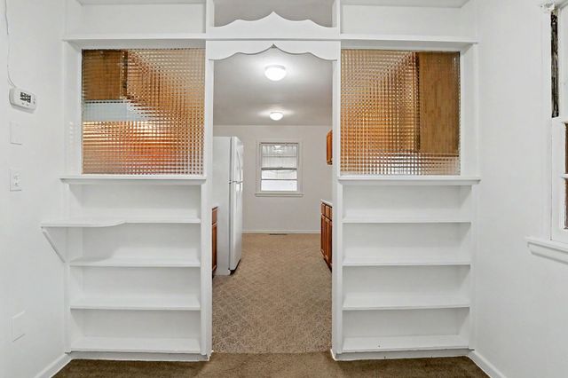 1526 E Donnell, Wichita, KS 67216