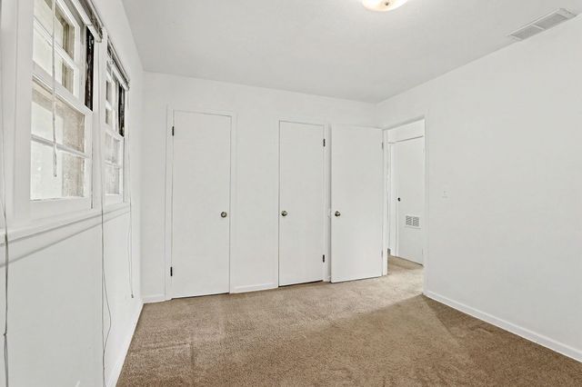 1526 E Donnell, Wichita, KS 67216