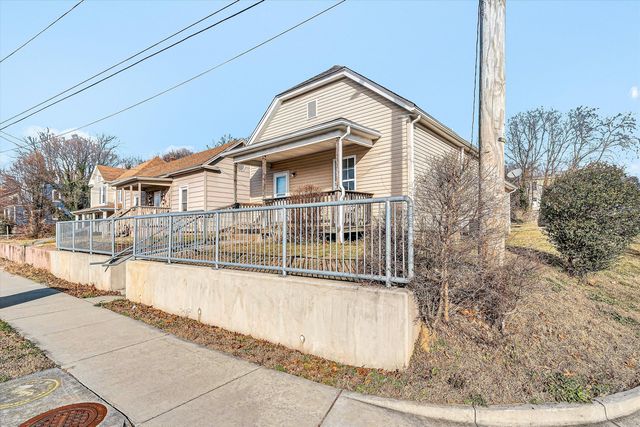 1001 Hanover AVE, Roanoke, VA 24017