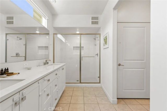 1871 S Union 81, Anaheim, CA 92805
