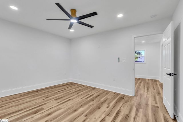 7 Hendricks Street, Greenville, SC 29607