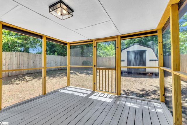 7 Hendricks Street, Greenville, SC 29607