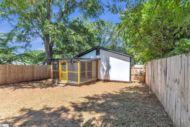 7 Hendricks Street, Greenville, SC 29607