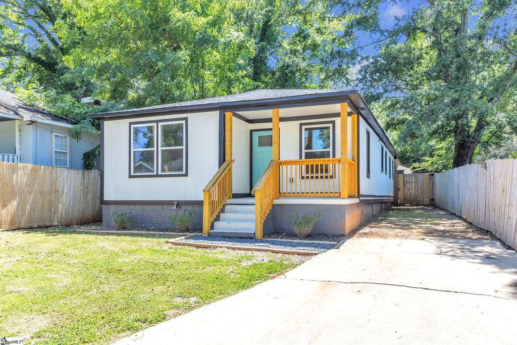 7 Hendricks Street, Greenville, SC 29607