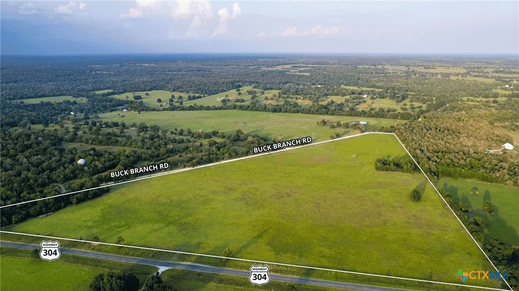 1391 State Highway 304, Harwood, TX 78632