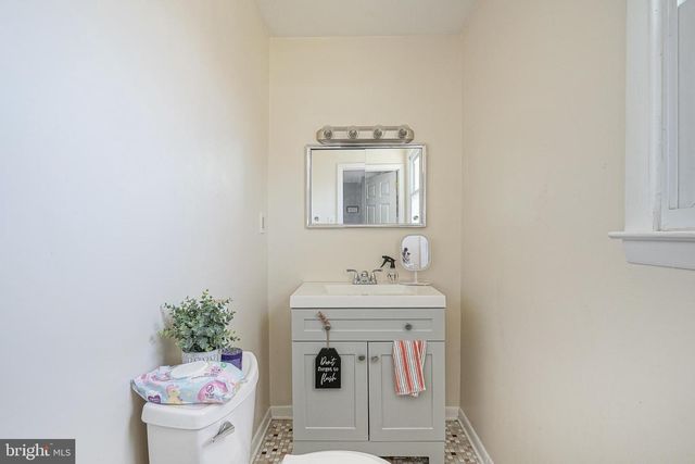 2432 S BROOKFIELD ST, Vineland, NJ 08361