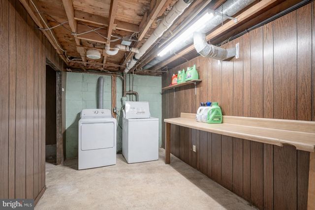 2432 S BROOKFIELD ST, Vineland, NJ 08361