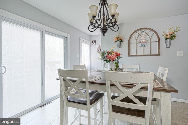 2432 S BROOKFIELD ST, Vineland, NJ 08361