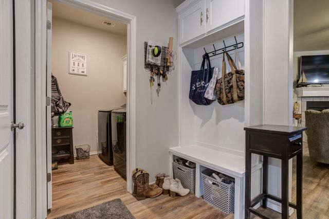 1807 E Grinnel Street, Lubbock, TX 79403