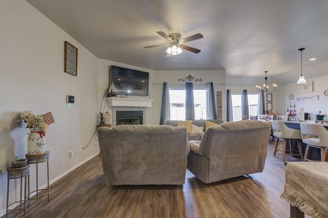 1807 E Grinnel Street, Lubbock, TX 79403