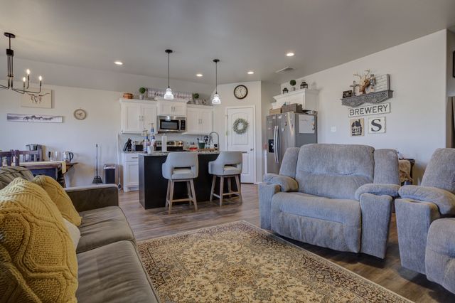 1807 E Grinnel Street, Lubbock, TX 79403