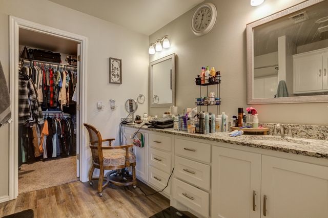 1807 E Grinnel Street, Lubbock, TX 79403